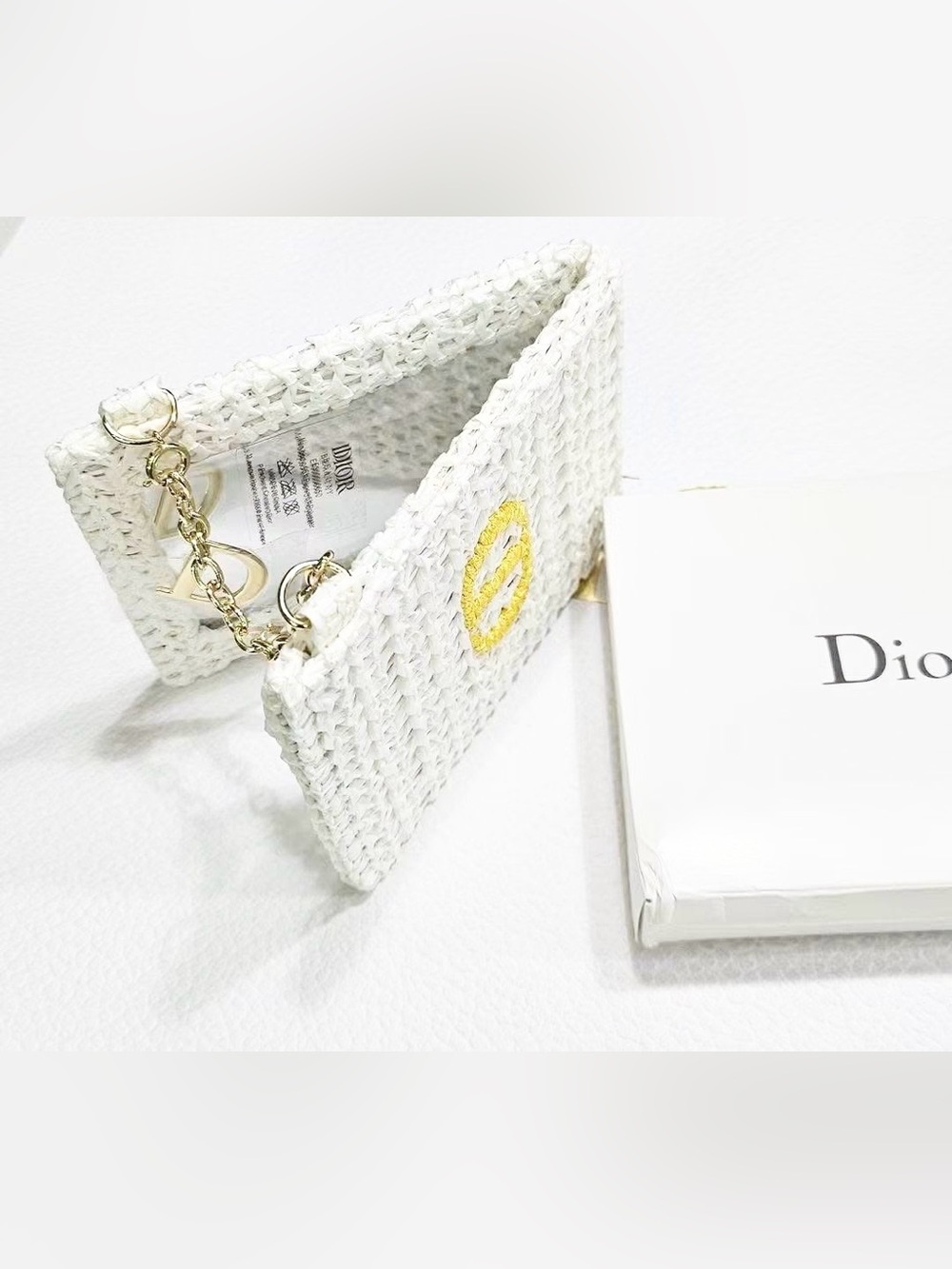 DIOR White Woven Raffia Compact Mirror from Japan Limited Collection Rare NIB - Picture 4 of 4